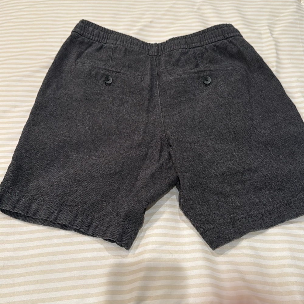 Express Shorts - Picture 6 of 6